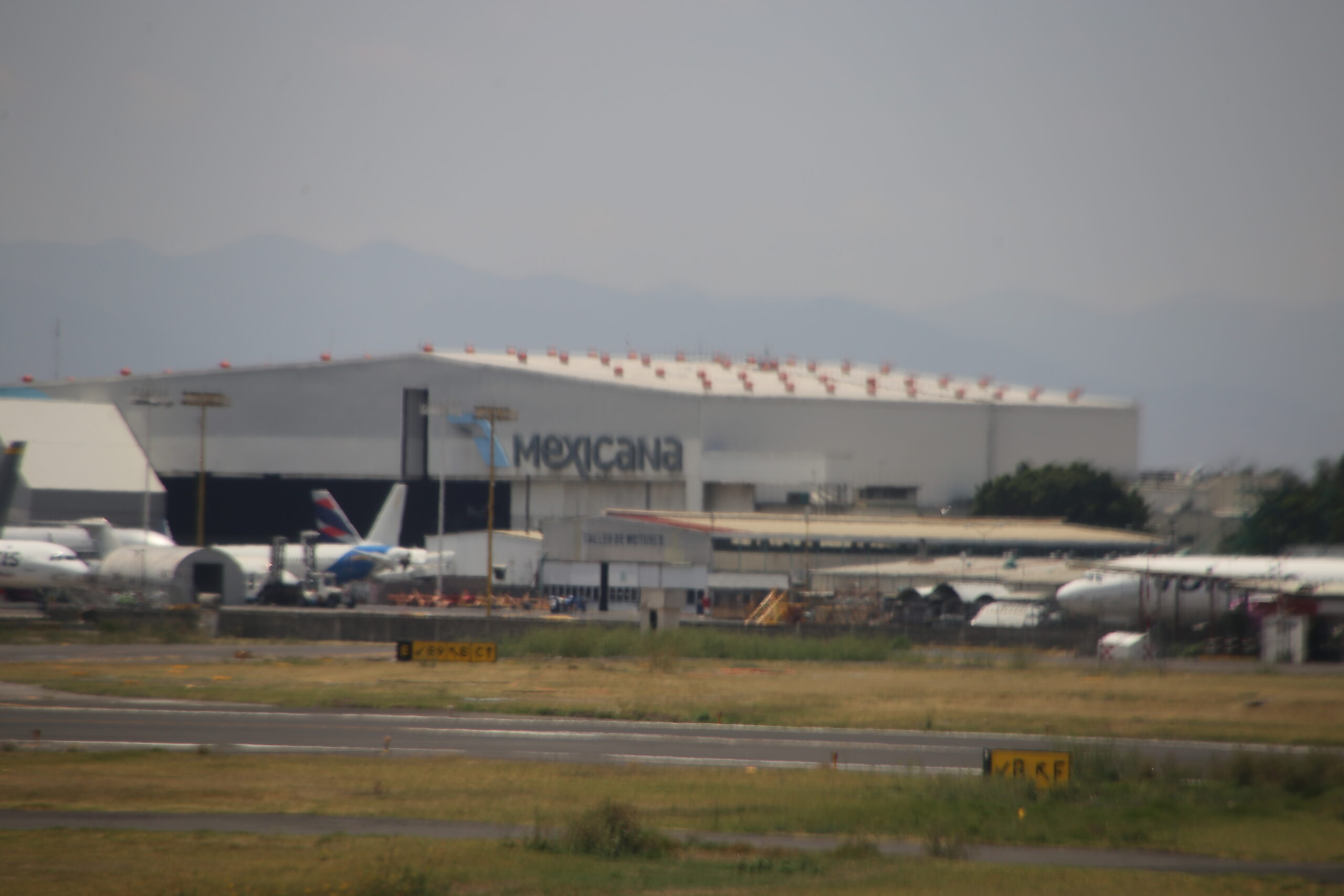 Confirma AMLO que habrá contrademanda de Mexicana contra SAT Aereo Holding
