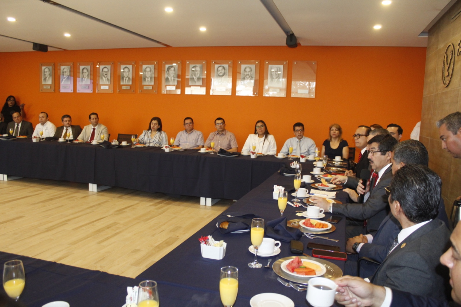 Entrega la UAT 37 médicos con las más altas calificaciones del EGEL Ceneval