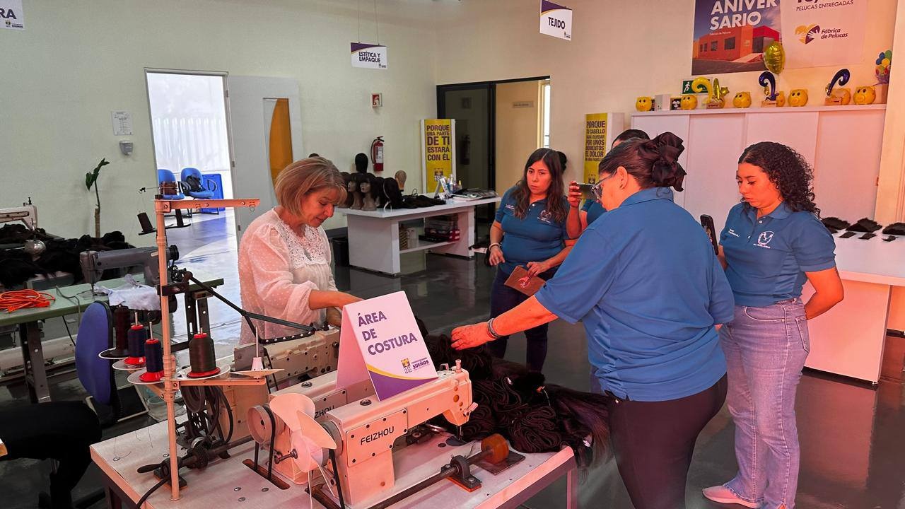 Prepa 3 de la UAT dona 521 trenzas para la fabricación de pelucas oncológicas