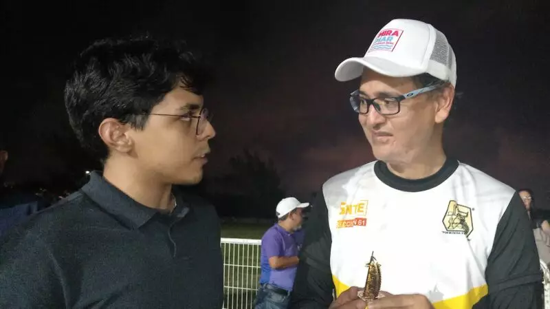 A todos nos conviene estar unidos: Erasmo González