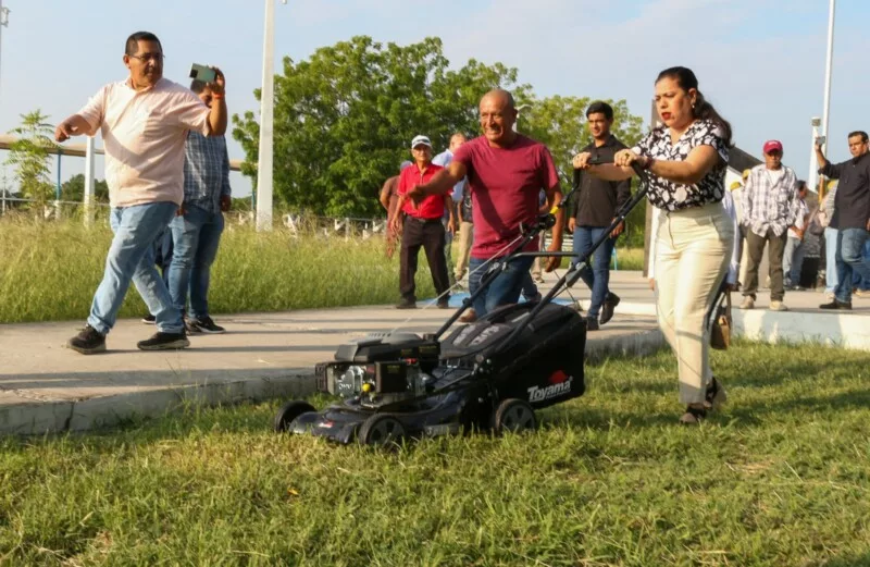 Espacios públicos serán rehabilitados para Bienestar de familias: Patty Chío