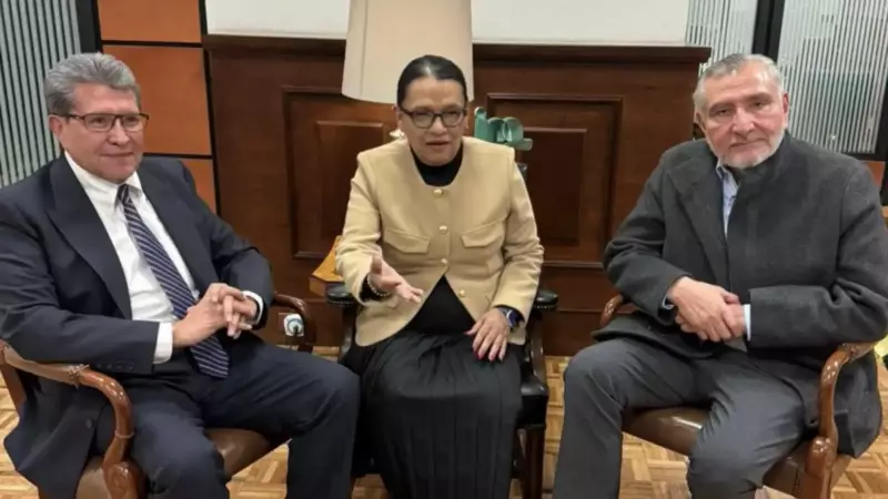 Se reúnen Ricardo Monreal y Adán Augusto López para “hacer política por el bien del país”