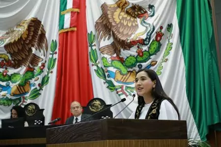Propone Katalyna Méndez incluir una Silla Ciudadana en las Sesiones de los Cabildos