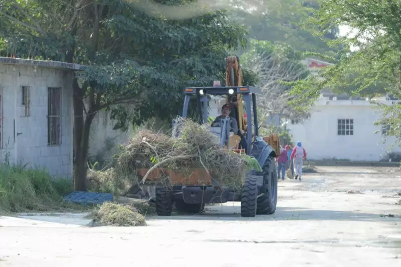 Encabeza Mónica Villarreal Mega Jornada de Limpieza en la Zona Norte
