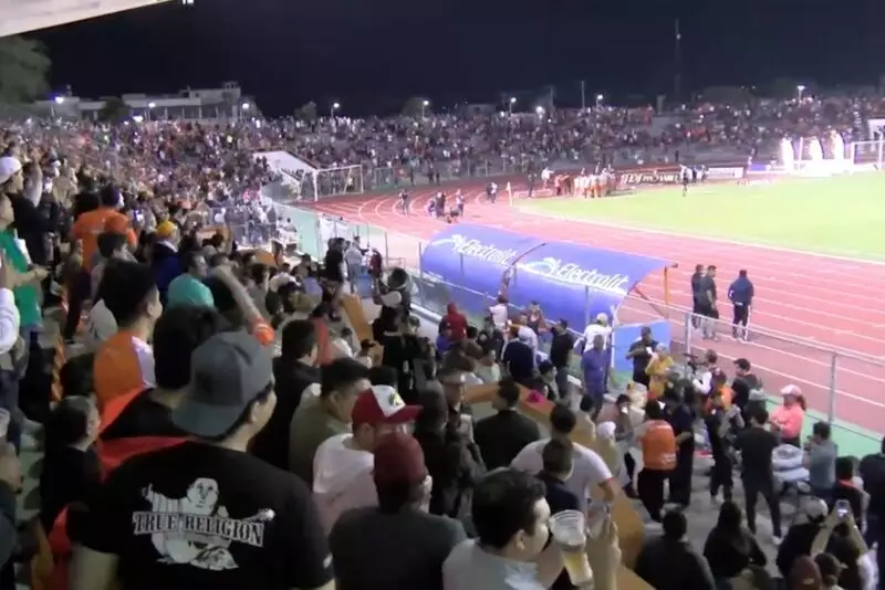 Afición del Corre UAT la mejor de México