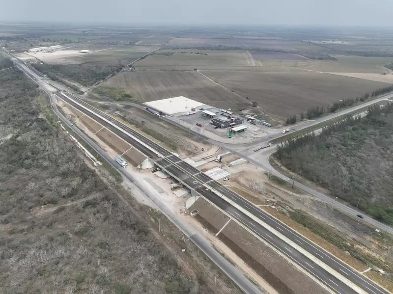 Gobierno de AVA cumple; rescata “Puente Roto” y lo inaugura como puente «La Esperanza»