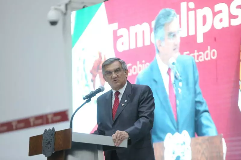 El magisterio es el eje y futuro del país: Américo