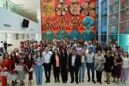 Legislatura 66 celebra y reconoce a madres trabajadoras del Congreso