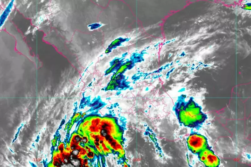 SMN prevé que el ciclón tropical Uno-E provoque lluvias muy fuertes en 4 estados