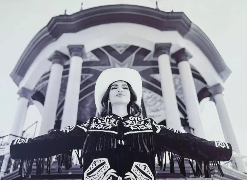 Llama Turismo a participar en concurso de foto y dibujo