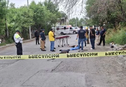 Cafre atropella y mata a una pareja