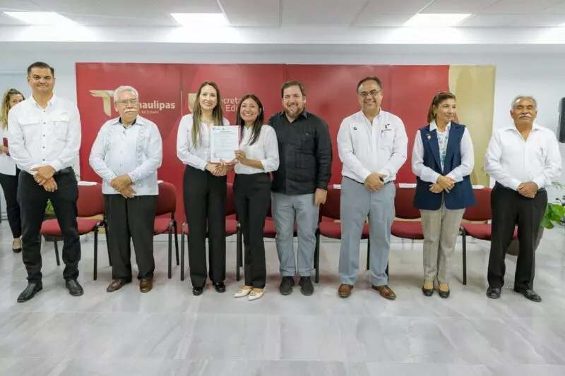 Entrega SET nombramientos de promoción a docentes y personal administrativo en Normales de Tamaulipas