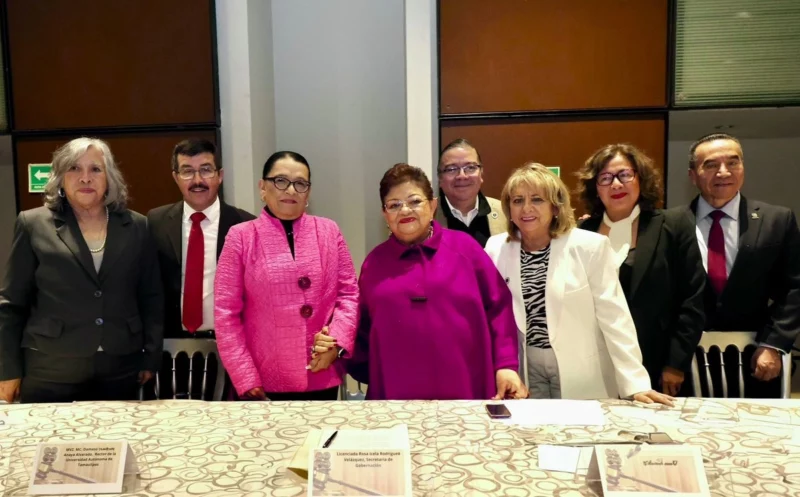 Pide SG a juristas compromiso con la legalidad y no “fallarle al pueblo”