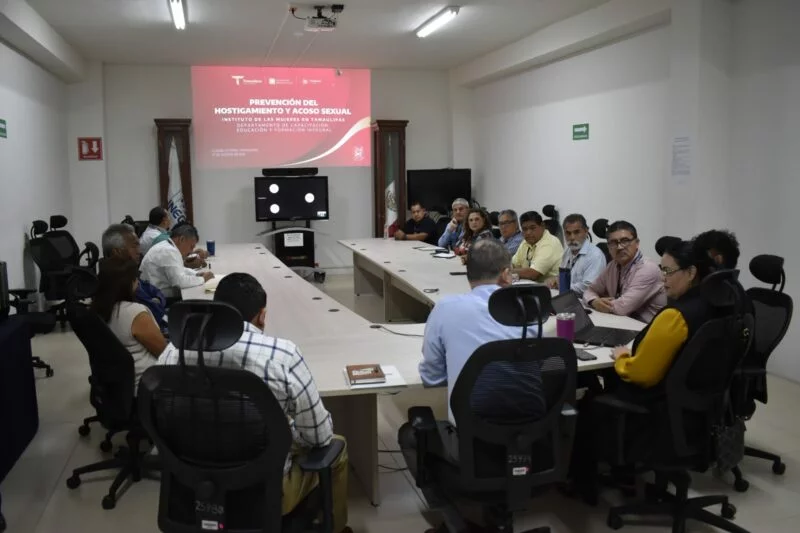 Imparte IMT taller sobre prevención del hostigamiento y acoso sexual en INEGI