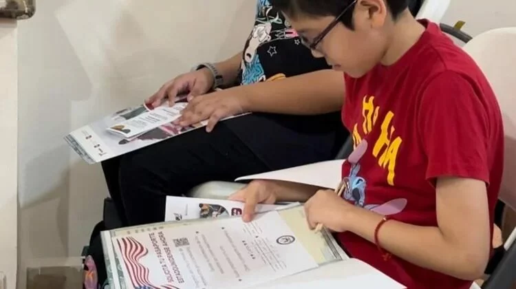 Entrega Instituto Tamaulipeco para los Migrantes 150 actas de doble nacionalidad a niñas, niños y adolescentes en Nuevo Laredo