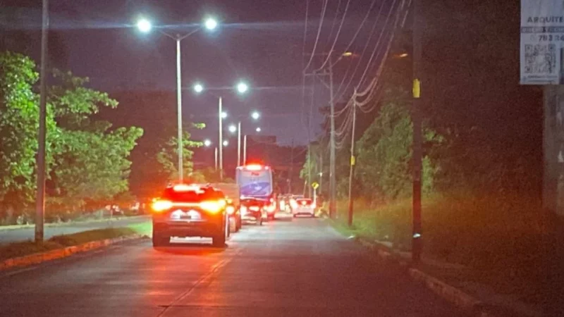 Estalla motín en el penal de Tuxpan; familiares exigen intervención de autoridades