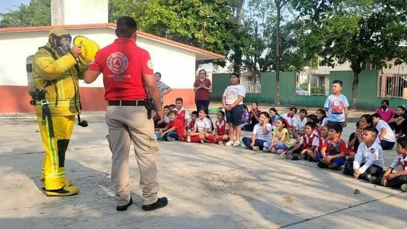 Instruye Patty Chío acciones para la protección a estudiantes