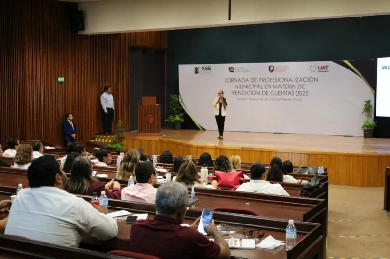 Capacita Transparencia para el Pueblo a alcaldes de la zona sur de Tamaulipas