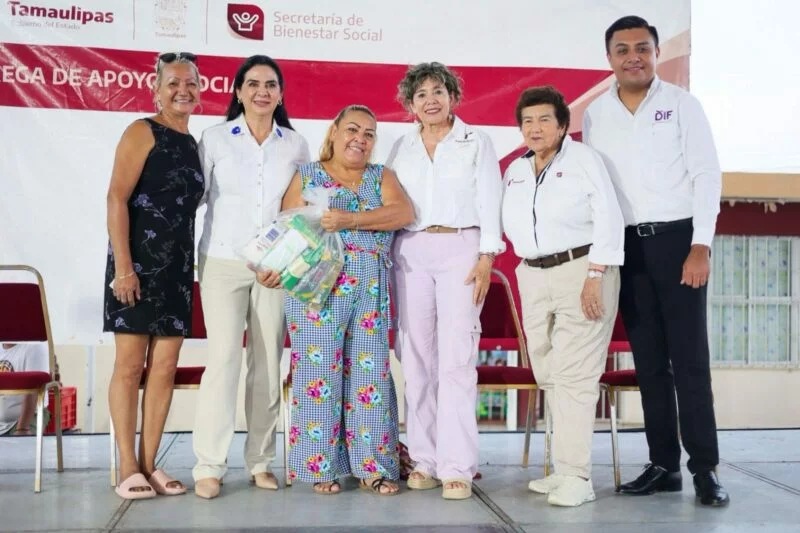 Cumple gobernador con despicadoras