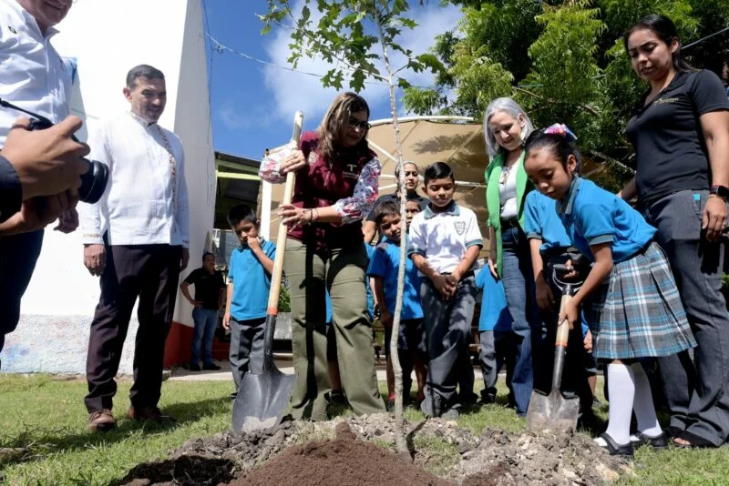 Transforma SEDUMA espacios escolares como parte de la Agenda Ambiental