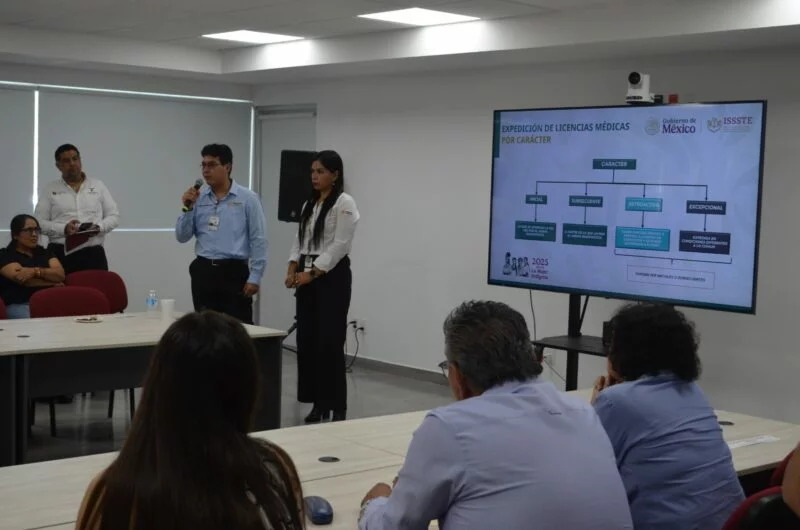 Capacitan a personal de la SET sobre atención en procesos médicos de trabajadores educativos