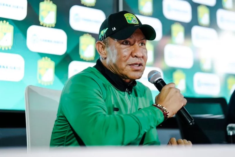 Ambriz regresa al León como técnico: «No me espanta la presión»