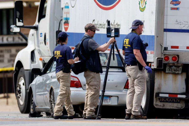 Investiga FBI asesinato de mexicano en detención del ICE en Chicago, anuncia SRE