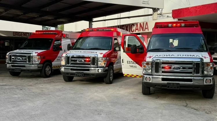 Refuerzan cobertura de emergencias en el sur de Tamaulipas con nuevas ambulancias