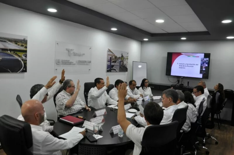 Encabeza secretario de Recursos Hidráulicos Tercera Sesión Ordinaria del Consejo de Administración de la Comapa Sur