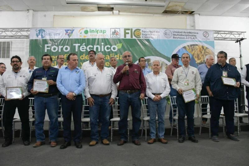 Realizan foro técnico sobre calidad del agua y suelo en la agricultura en Río Bravo