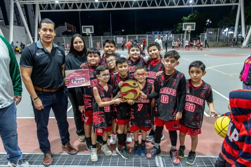 Surgen primeros campeones del Torneo de Básquetbol del INDE “Doctor Américo Villarreal Anaya”