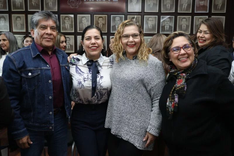 Magisterio y Patty Chío en unidad por la Transformación de El Mante