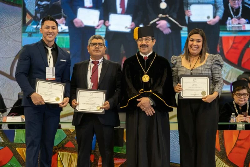 Reconoce la UAT a universitarios por su excelencia y humanismo