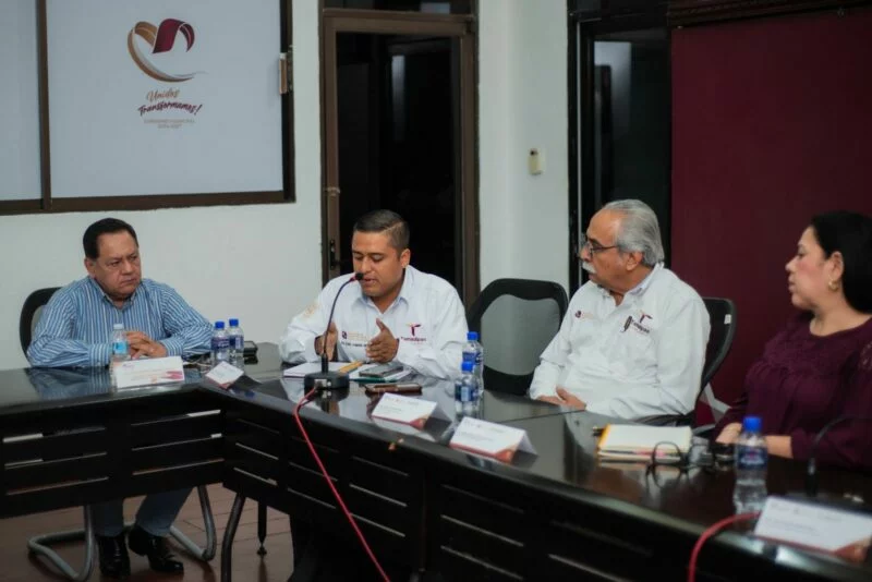 Coordinan Estado y Federación apoyos para fortalecer la producción de caña en Tamaulipas