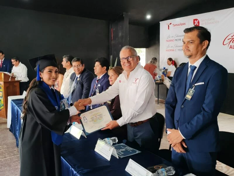 Refuerza Normal de Jaumave la formación de nuevos docentes en Tamaulipas