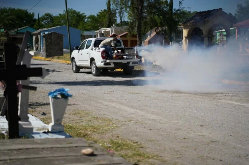 Inicia SST “Estrategia de Fortalecimiento para la Prevención y Control del Dengue en Cementerios” 